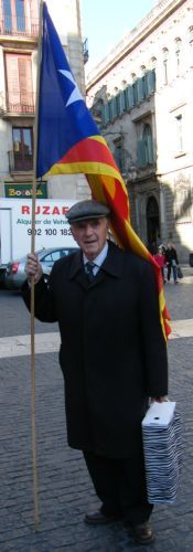 planxart144081 Planchart a la commeoració de la IV República Catalana el 14 d'abril del 2008 a la Plaça de Sant Jaume de Barcelona