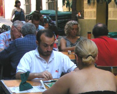 scr4 no s'hi val a badar: tothom per la feina