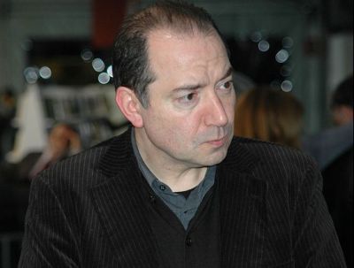 Vicent Sanchis signa com a "periodista"